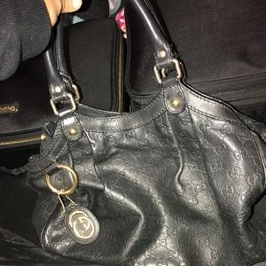 Black leather Gucci bag